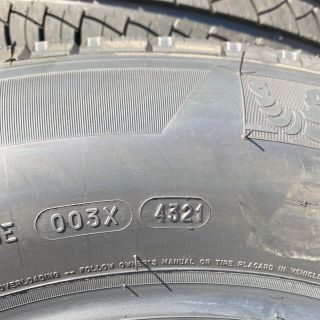 話題の人気 265/60/R18 ノーマルタイヤ - poumonquebec.ca