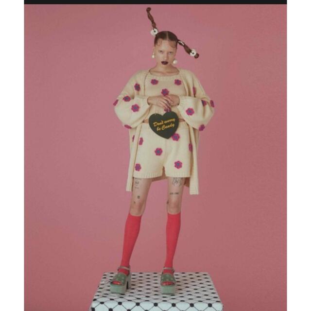 キャンディストリッパー FLOWER CROCHET KNIT | フリマアプリ ラクマ 最終セール価格 Candy stripper FLOWER KNIT キャンディストリッパー Tシャツ/カットソー(七分/長袖)
