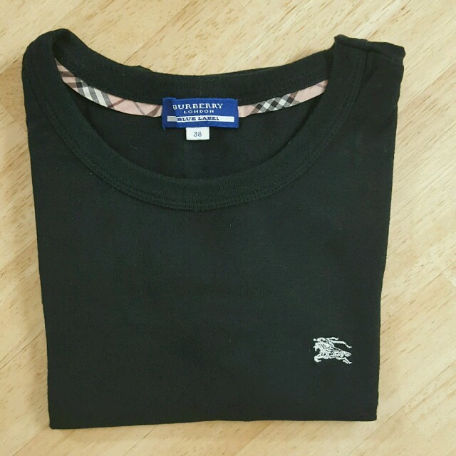 BURBERRY(バーバリー)のBLUE LABEL　Tシャツ レディースのトップス(Tシャツ(半袖/袖なし))の商品写真