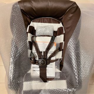 コンビ(combi)の【極美品】特別仕様 ネムリラ4キャス AUTO SWING lotta お値下げ(その他)