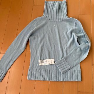 クレージュ(Courreges)のタグ付き　クレージュ　タートルネックニット　9R(ニット/セーター)