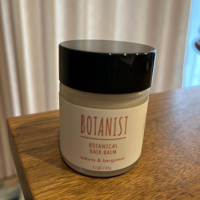 BOTANIST(ボタニスト)の専用　BOTANIST hair balm ボタニストヘアバーム　桜　春限定品 コスメ/美容のヘアケア/スタイリング(ヘアケア)の商品写真