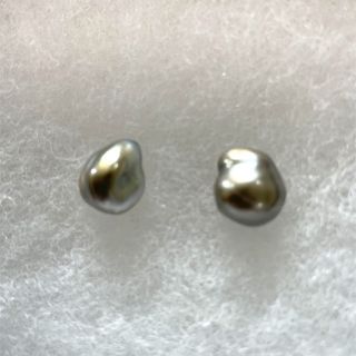 タサキ(TASAKI)のボンマジック    黒蝶ケシパール ピアス　12㎜×10㎜(ピアス)