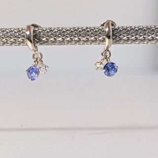 ジュエリーツツミ(JEWELRY TSUTSUMI)のタンザナイト イヤリング K14WG ニッケルフリー 美品(イヤリング)