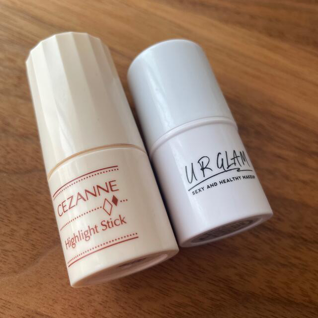 CEZANNE（セザンヌ化粧品）(セザンヌケショウヒン)のハイライト　2本 コスメ/美容のベースメイク/化粧品(フェイスカラー)の商品写真