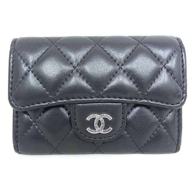 何でも揃う CHANEL マトラッセ A80799 シャネル カードケース 名刺入れ