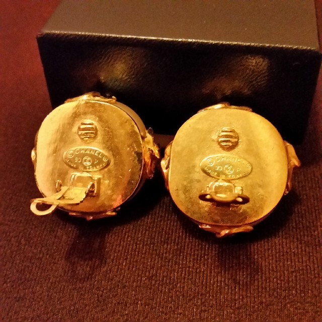 ングです CHANEL - 激レア 大ぶり イヤリングの通販 by 麗美's shop