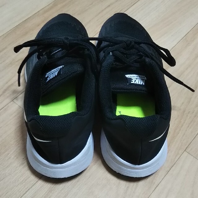 NIKE(ナイキ)のナイキ アディダス スニーカー 23.5㎝ 2足セット キッズ/ベビー/マタニティのキッズ靴/シューズ(15cm~)(スニーカー)の商品写真