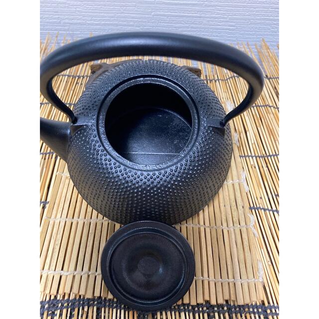 新品、未使用品、供箱等付属品付 南部鉄瓶 南部雲南堂 12型 新品、未使用品、供箱等付属品付 南部鉄瓶 南部雲南堂 12型