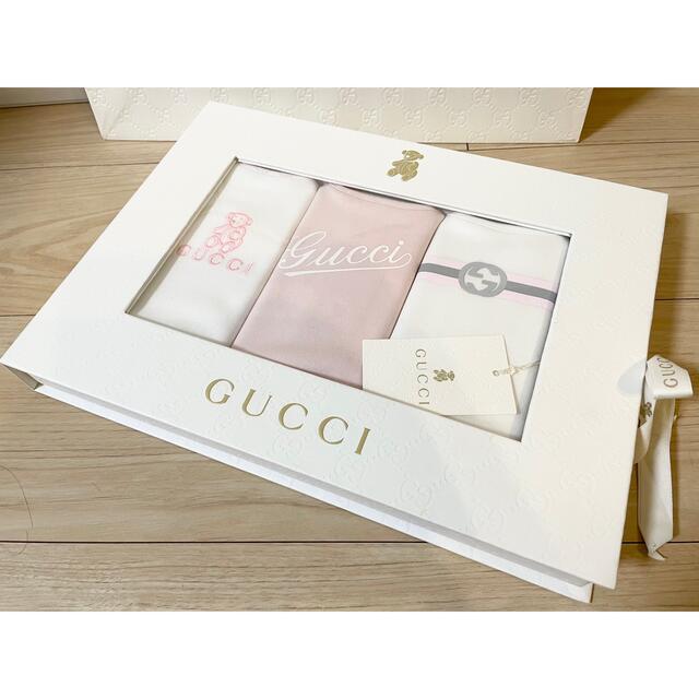 Gucci(グッチ)のGucci(グッチ)スタイ(よだれかけ) ★未使用品 キッズ/ベビー/マタニティのこども用ファッション小物(ベビースタイ/よだれかけ)の商品写真