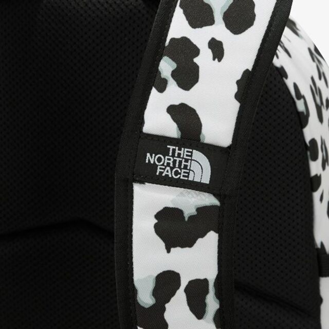 THE NORTH FACE(ザノースフェイス)のノースフェイス RIMO LIGHT BACKPACK LBEIGE レオパード メンズのバッグ(バッグパック/リュック)の商品写真