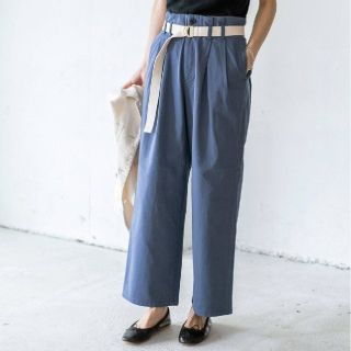 新品✨タグ付き♪ 定価17600円　タックパンツ　ネイビー　サイズ36