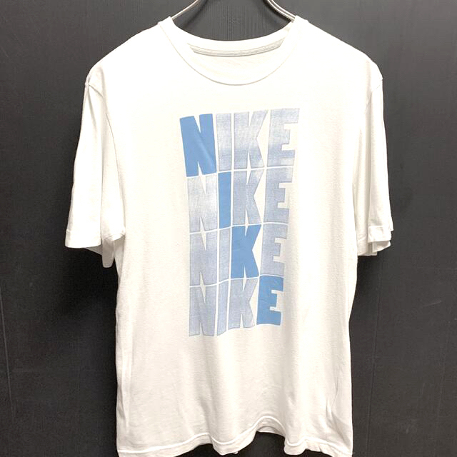 NIKE - NIKE 4連ロゴ Tシャツ 菅田将暉の通販 by gold's shop NIKE - NIKE 4連ロゴ Tシャツ 菅田将暉の通販 by gold's shop