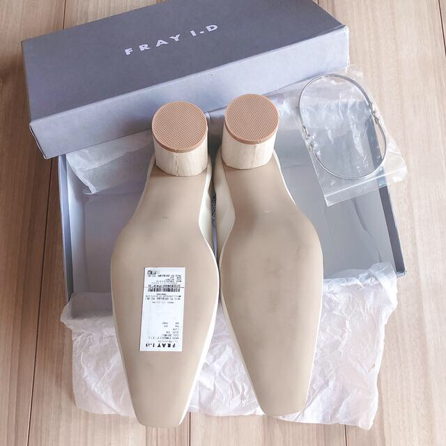 FRAY I.D(フレイ アイディー) ディープカットパンプス | www.jarussi