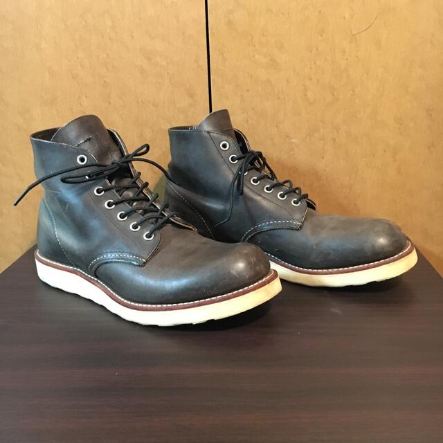 REDWING(レッドウィング)のレッドウィング 8190 チャコール　ラフ&タフ　7 1/2 25.5cm メンズの靴/シューズ(ブーツ)の商品写真