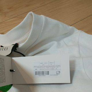 Gucci - グッチ サクランボ🍒Tシャツの通販 by rady 's shop|グッチなら