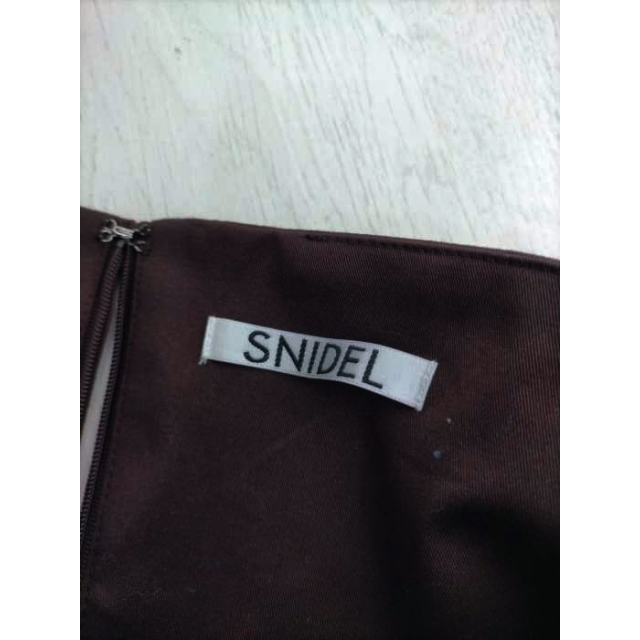 SNIDEL(スナイデル)のsnidel(スナイデル) 21ss スリットペンシルスカート レディース レディースのスカート(その他)の商品写真