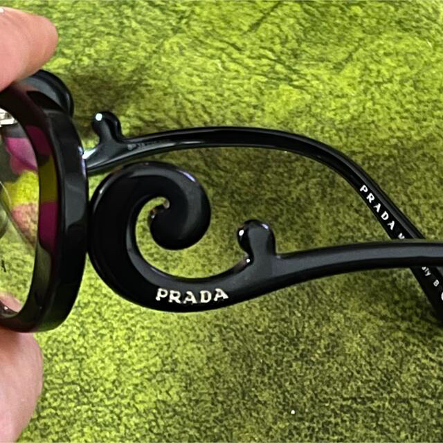 PRADA(プラダ)のHYDE着用★超激レア★PRADA/プラダ★バロック/メガネフレーム メンズのファッション小物(サングラス/メガネ)の商品写真