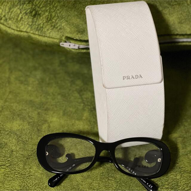 PRADA(プラダ)のHYDE着用★超激レア★PRADA/プラダ★バロック/メガネフレーム メンズのファッション小物(サングラス/メガネ)の商品写真