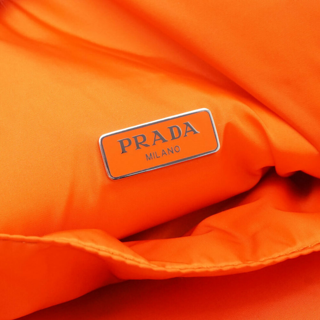 PRADA(プラダ)のプラダ ナイロン ナッパレザー タブレットケース ポーチ（（新品・未使用品） レディースのファッション小物(ポーチ)の商品写真