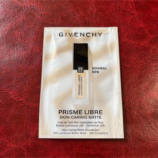 ジバンシィ(GIVENCHY)のGIVENCHY ジバンシイプリズムリーブルスキンケアリングマット 1N95(ファンデーション)