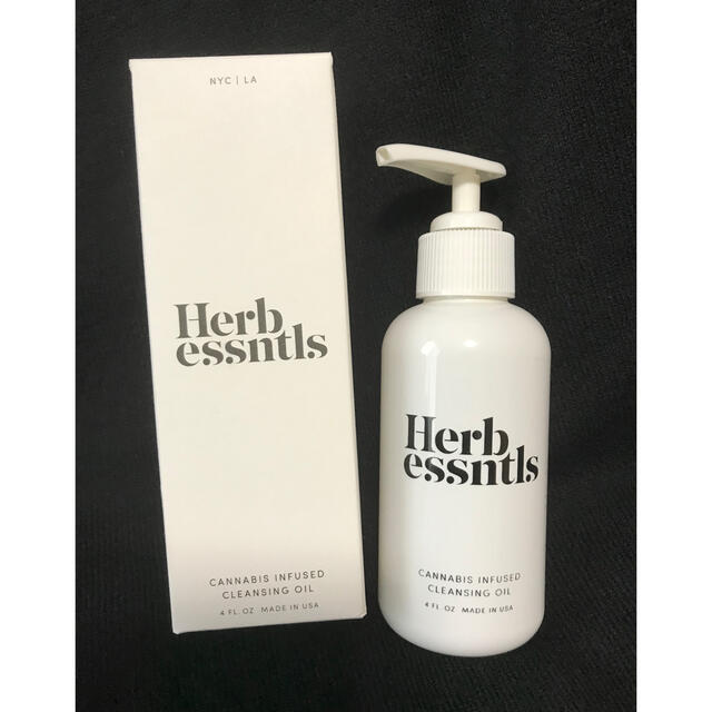 REVOLVEリボルブ   Herb essntls クレンジングオイル コスメ/美容のスキンケア/基礎化粧品(クレンジング/メイク落とし)の商品写真