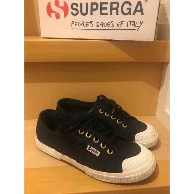 SUPERGA(スペルガ)のSUPERGA 海外限定　スニーカー レディースの靴/シューズ(スニーカー)の商品写真