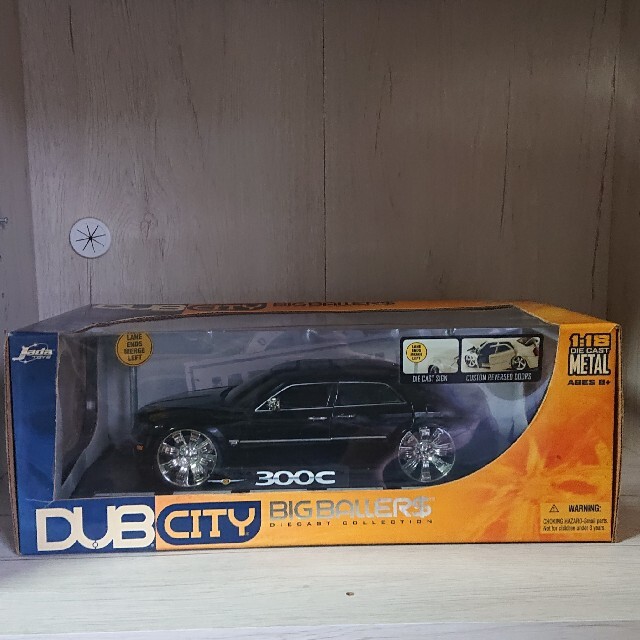 JadaTOYS DUB CITY CHRYSLER 300C  1/18