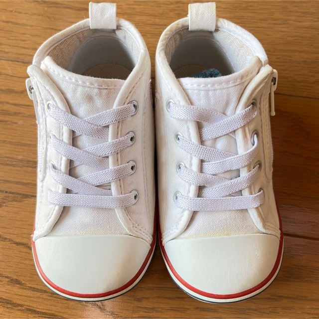 CONVERSE(コンバース)のコンバース BABY ALL STAR ホワイト　15㎝ キッズ/ベビー/マタニティのキッズ靴/シューズ(15cm~)(スニーカー)の商品写真