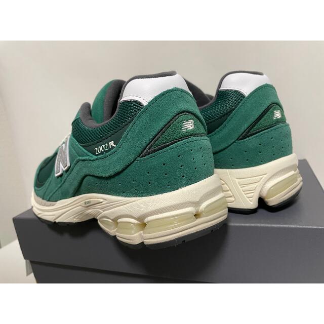 New Balance(ニューバランス)の【新品】New Balance ニューバランス　M2002R HB  グリーン メンズの靴/シューズ(スニーカー)の商品写真