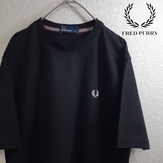 フレッドペリー(FRED PERRY)の【美品】FRED PERRY ワンポイントロゴ 半袖 Tシャツ ブラック S(Tシャツ/カットソー(半袖/袖なし))