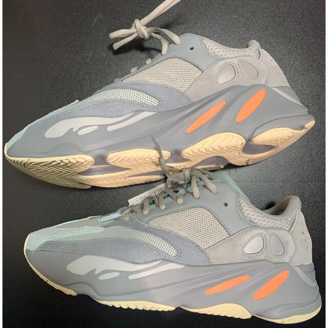 adidas(アディダス)のADIDAS YEEZY BOOST 700 INERTIA 28.0 メンズの靴/シューズ(スニーカー)の商品写真