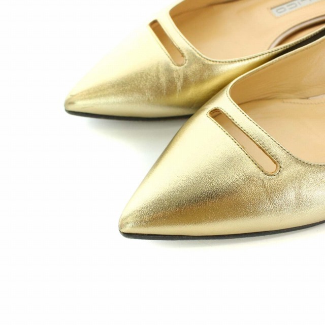 PELLICO(ペリーコ)のペリーコ アネッリ パンプス ポインテッドトゥ ローヒール 37 ゴールド レディースの靴/シューズ(ハイヒール/パンプス)の商品写真
