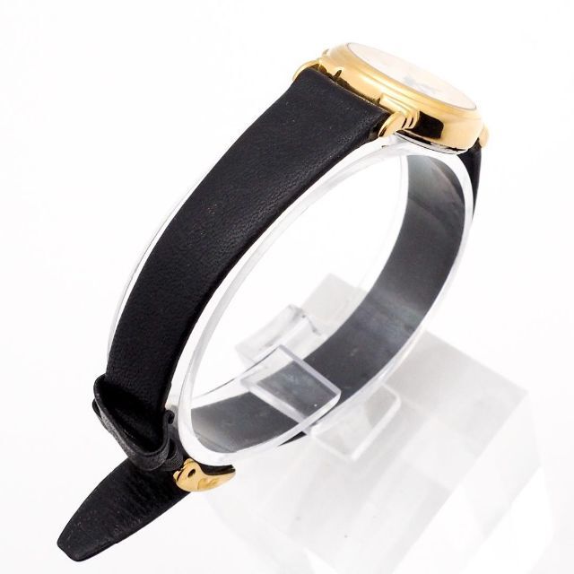 celine(セリーヌ)の《希少》CELINE 腕時計 ゴールド シェル スモセコ スイス レザー レディースのファッション小物(腕時計)の商品写真