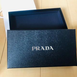 新品✨PRADA リュック　空箱　紙袋　布袋　リボン　紙枕