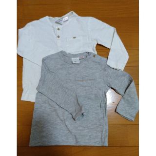 ザラ(ZARA)の92cm長袖シャツ キッズ 2着セット　グレー、ホワイト(Tシャツ/カットソー)