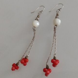 Handmade Jewelry DESLIEの 珊瑚 チェーンロングピアス(ピアス)