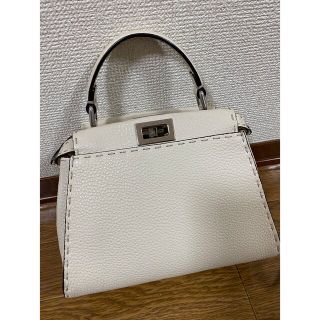 フェンディ(FENDI)の16日まで限定2万引きします ミニ ピーカブー セレリア(ハンドバッグ)