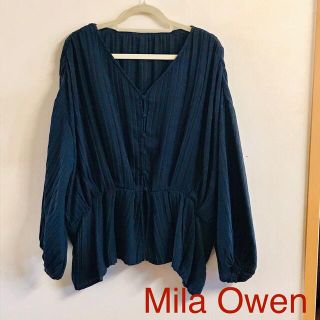 ミラオーウェン(Mila Owen)の【ぴろ様 専用】ミラオーウェン ネイビー プリーツ トップス(シャツ/ブラウス(長袖/七分))