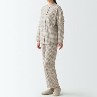 ムジルシリョウヒン(MUJI (無印良品))の〓新品〓 無印良品 脇に縫い目のない二重ガーゼスタンドカラーパジャマ／Ｓ～Ｍ(パジャマ)