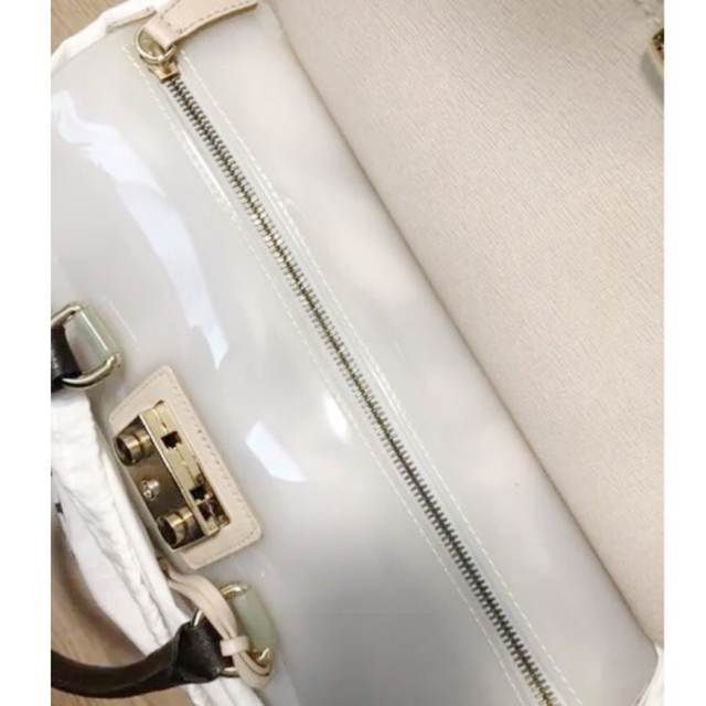 FURLA フルラのハンドバッグ 1