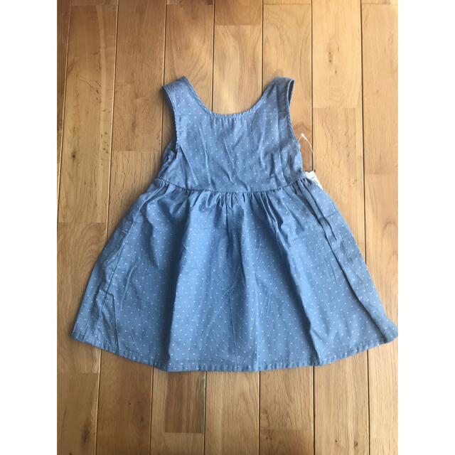 新品 女の子 ベビー 後ろリボン ワンピース ドット柄 95センチ キッズ/ベビー/マタニティのキッズ服女の子用(90cm~)(ワンピース)の商品写真