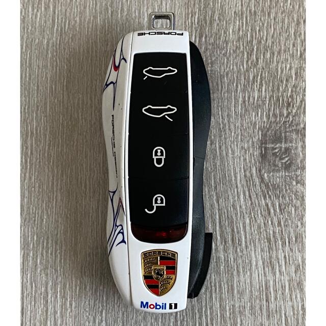 Porsche Design - 送料無料 ポルシェキーケースカバーキーレス Porsche Design - 送料無料 ポルシェキーケースカバーキーレス