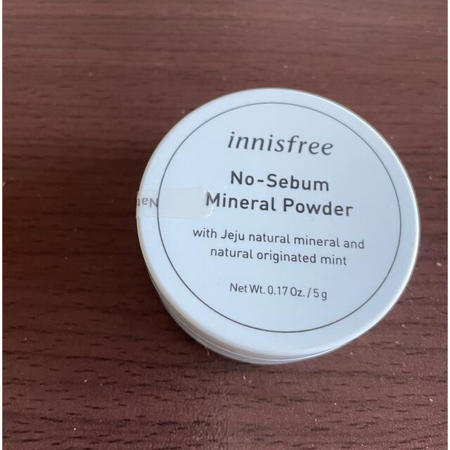 Innisfree(イニスフリー)のイニスフリーパウダー コスメ/美容のベースメイク/化粧品(フェイスパウダー)の商品写真