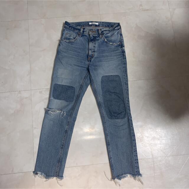 moussy(マウジー)のmoussy jeans 【早い者勝ち】【美品】ダメージジーンズ　マウジーパンツ レディースのパンツ(デニム/ジーンズ)の商品写真