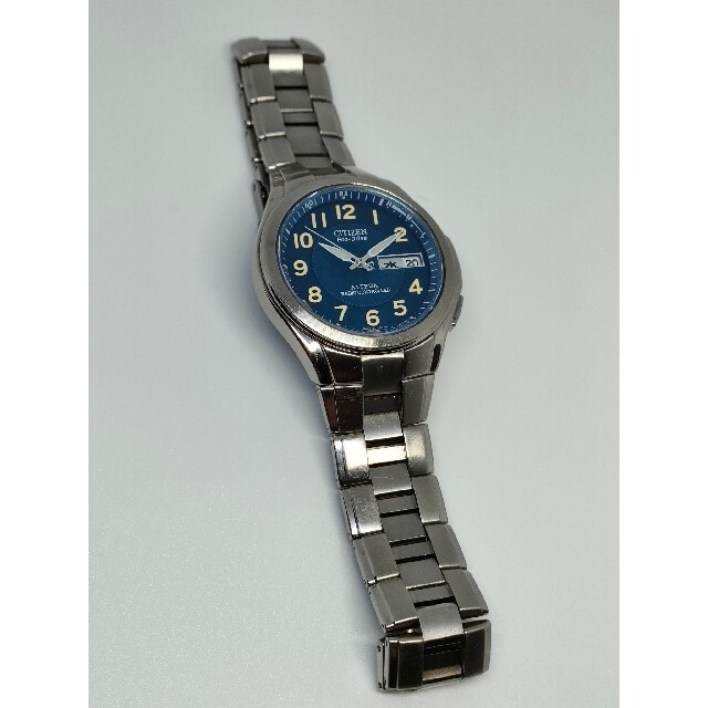 シチズン CITIZEN - 超希少品!
青文字盤 シチズン アテッサ 電波ソーラー 曜日表示 H100の通販 by スポット|シチズンならラクマ にどうぞ