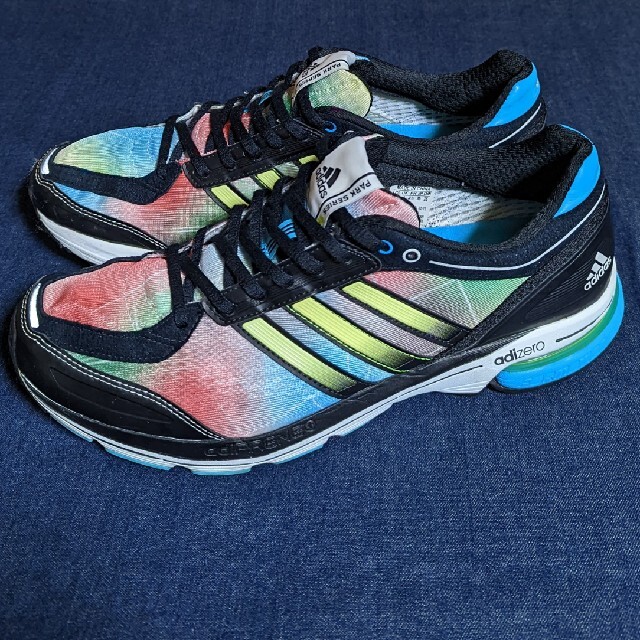 スニーカーadidasレインボーカラーｽﾆｰｶｰ