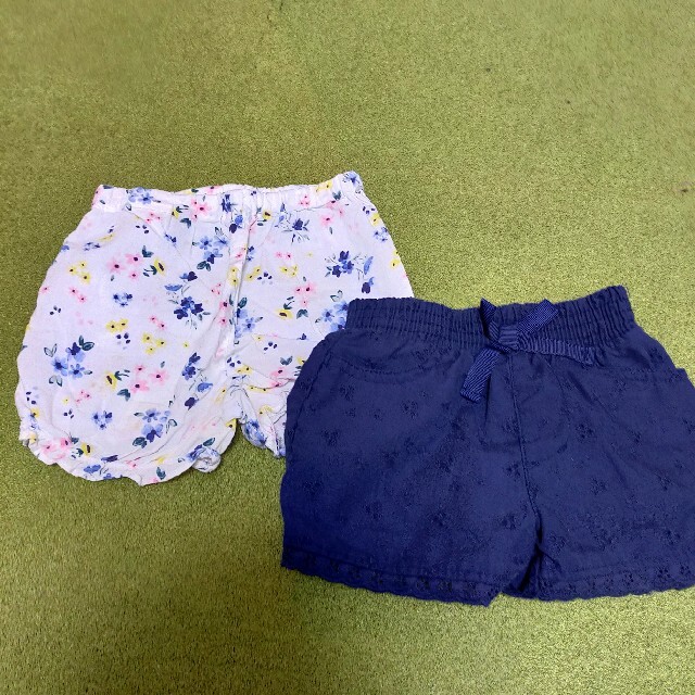 BeBe(ベベ)のべべ　ズボン90 キッズ/ベビー/マタニティのキッズ服女の子用(90cm~)(パンツ/スパッツ)の商品写真