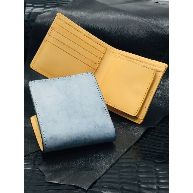 0056✨ブルー ブライドル 二つ折り財布 ✨経年変化 メンズ ヌメ革✨ メンズのファッション小物(折り財布)の商品写真