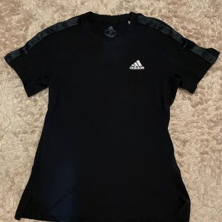 アディダス(adidas)の服(Tシャツ(半袖/袖なし))